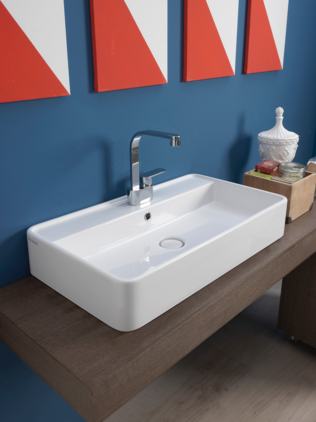 Basins with tap ledge MINIWASH 75 Ceramica Flaminia
