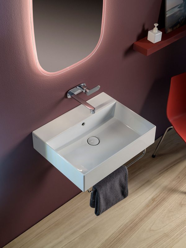 AP6047_bianco_sosp_937