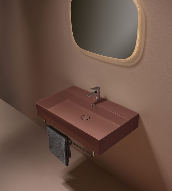 AppLight80_Uva_349_LR