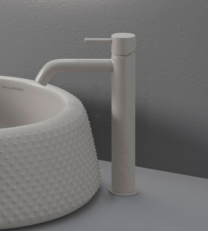 Look_lavabo-alto_Latte